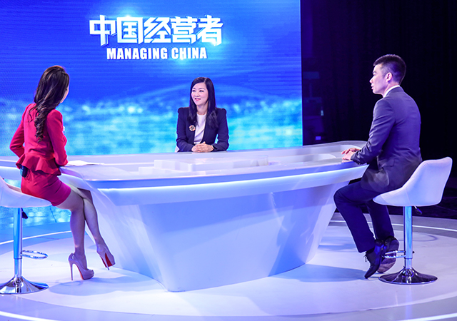 20180823170700 ONE游戏官网-皇马巴塞赞助商
